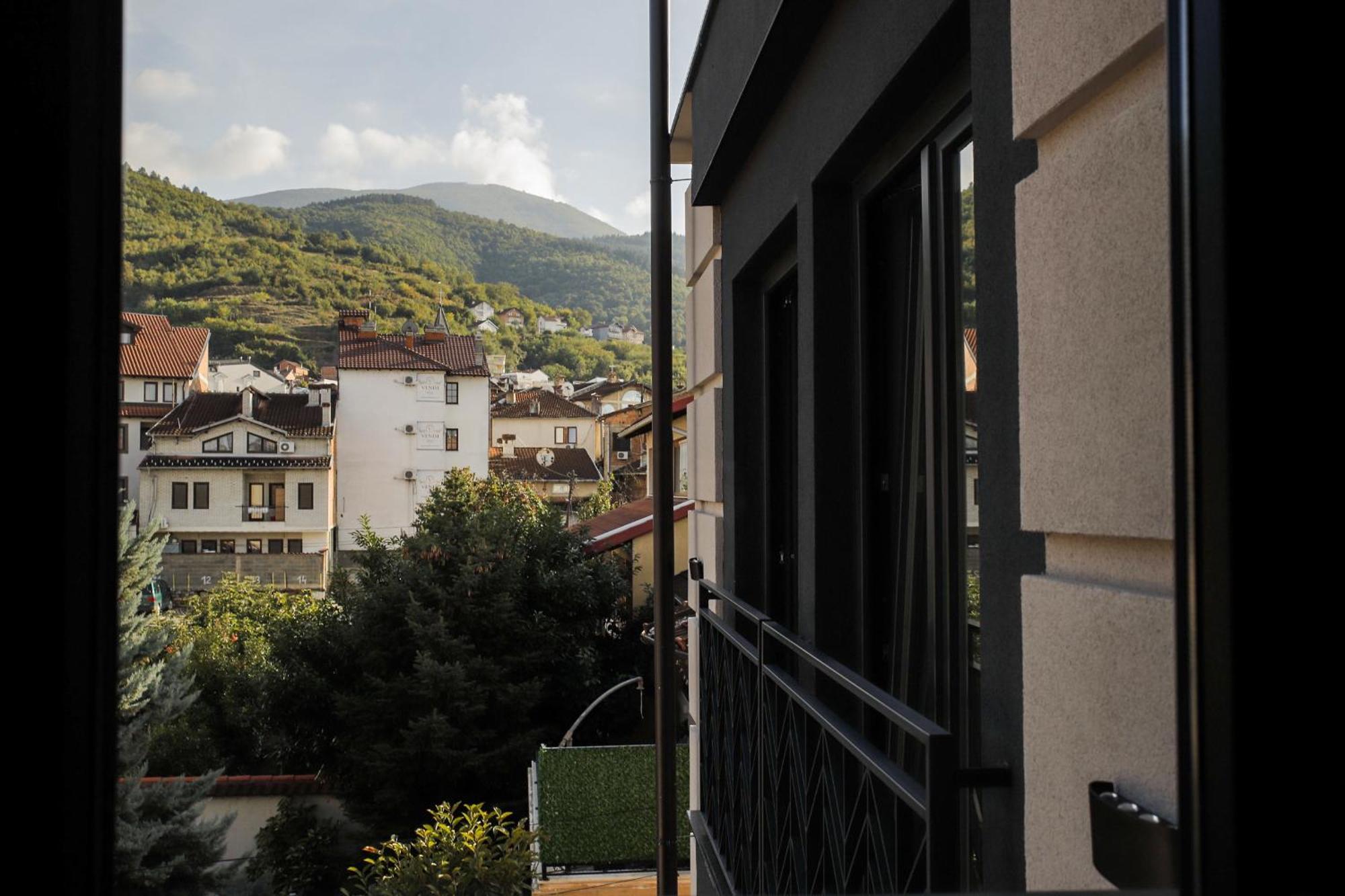 Triumf Hotel Prizren Ngoại thất bức ảnh